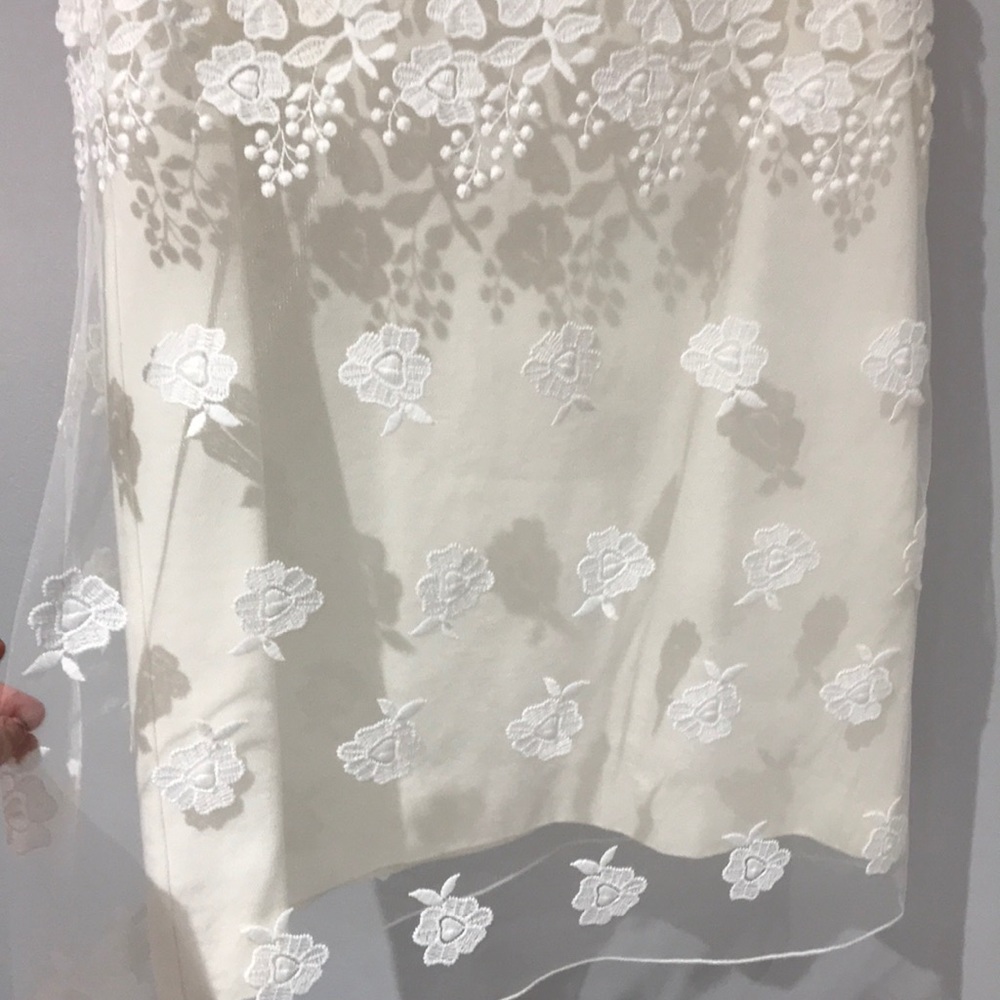 Zara Floral Dress - Picture 3 of 5